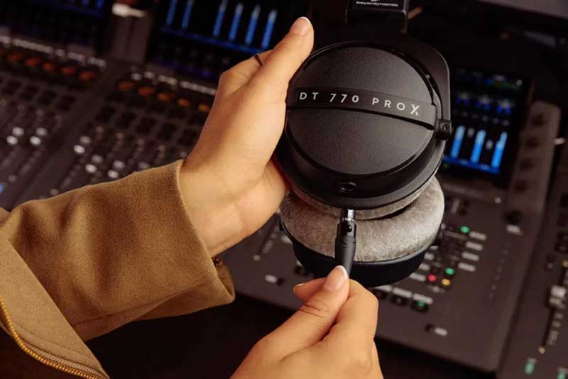 Beyerdynamic DT 770 PRO X 监听耳机